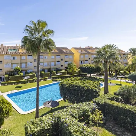 Isleta Marina Oasis Platja de Larenal